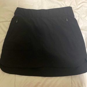 Black activewear skort